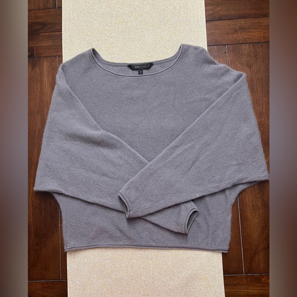 ❤️ BCBGMAXAZRIA cropped cashmere sweater. - Picture 1 of 8